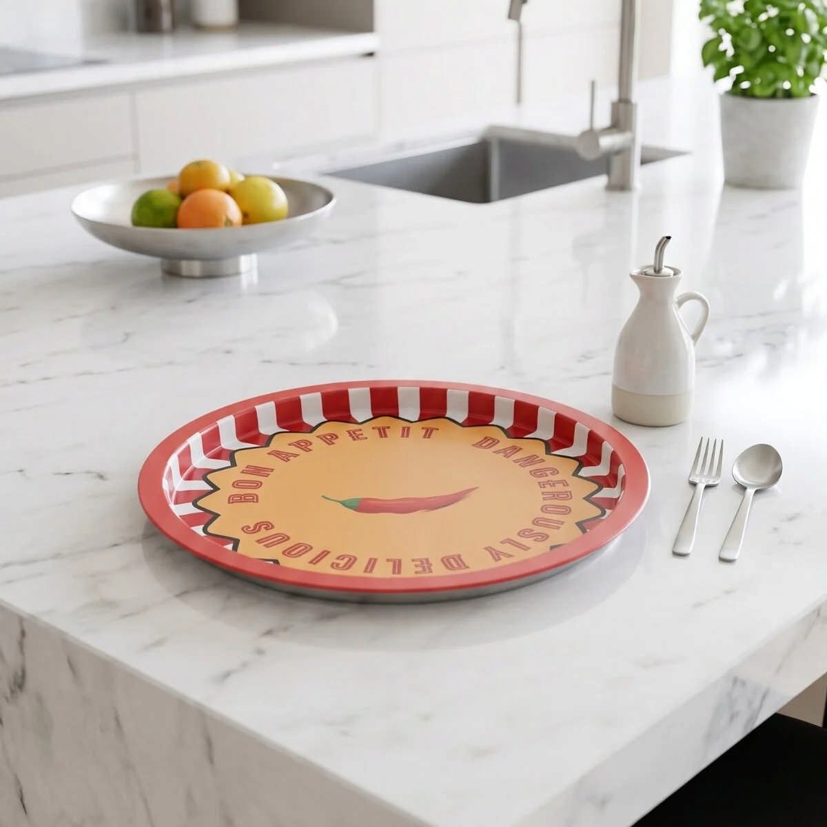 Chili Pepper Acı Biber Desenli Yuvarlak Metal Servis Tepsisi - Ø315 mm — Tepsiler — görsel 3 / 5 — Tinbox