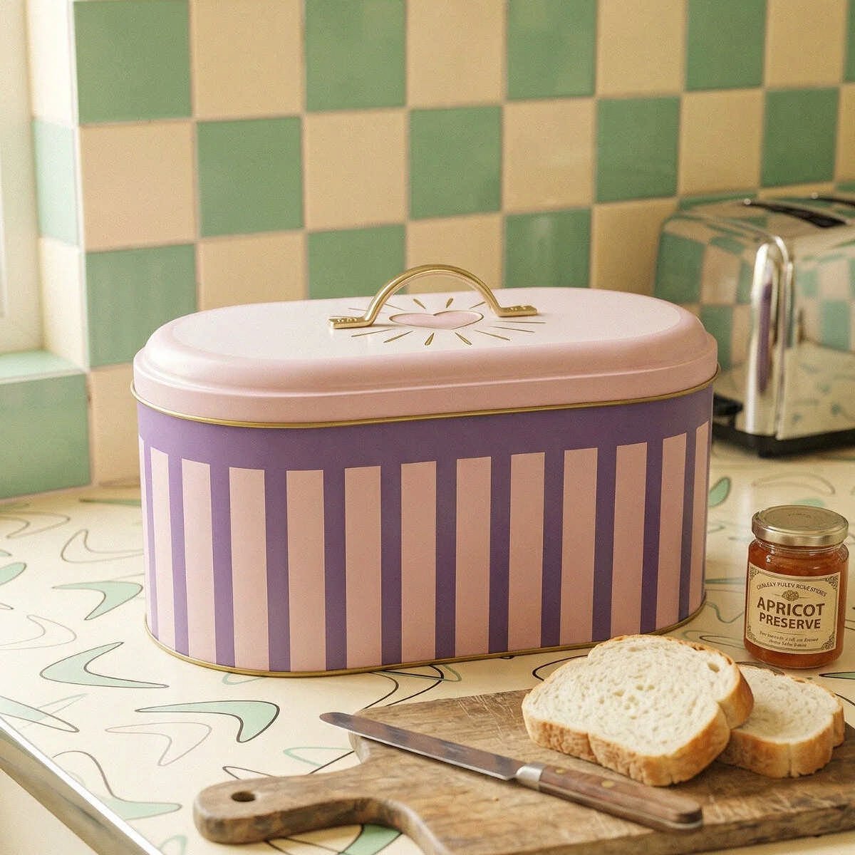 Charm Heart Oval Metal Ekmek Kutusu - 7 Litre / 17,8 x 33,8 x 15,2 cm — Ekmeklik — görsel 5 / 5 — Tinbox