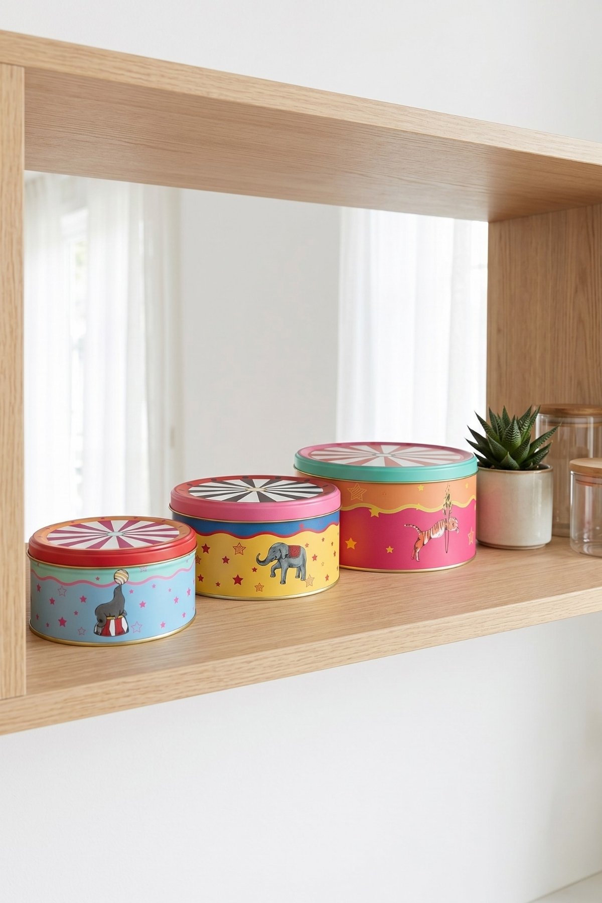 Silindir Saklama Kabı 3 lü Set Ø215, Ø175, Ø140, Carnival Nights — Box Sets — view 4 of 5 — Tinbox