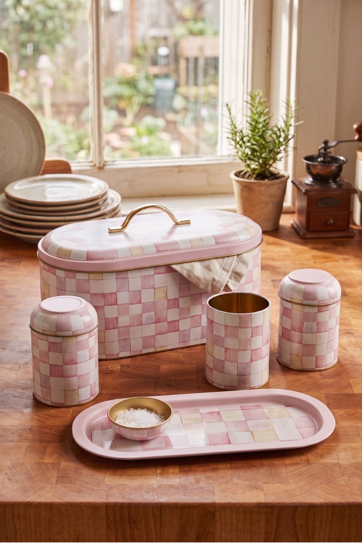 Yeni Oval Ekmeklik Full Filment Set, Pink Checkers — Kutu Setleri — görsel 3 / 5 — Tinbox