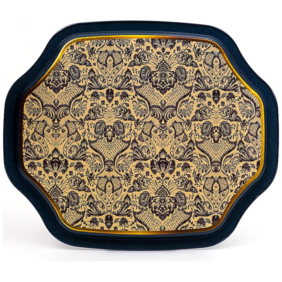 Kavisli dalgalı kenarlı tepsi, 278x332 mm, Azulejo esintili mavi ve beyaz dekoratif desen. — Tepsiler — görsel 3 / 3 — Tinbox