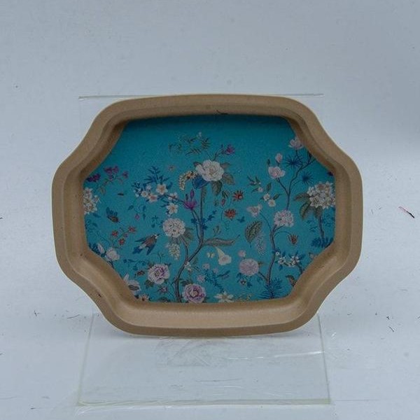Kavisli dalgalı kenarlı tepsi 160x190 mm Çiçek Desenli Pastel Sarı — Tepsiler — görsel 2 / 2 — Tinbox