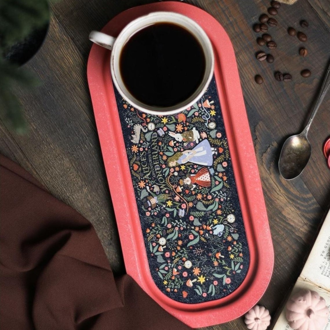 160x350 mm Rectangular Metal Tray Alice in Wonderland — Trays — view 6 of 6 — Tinbox
