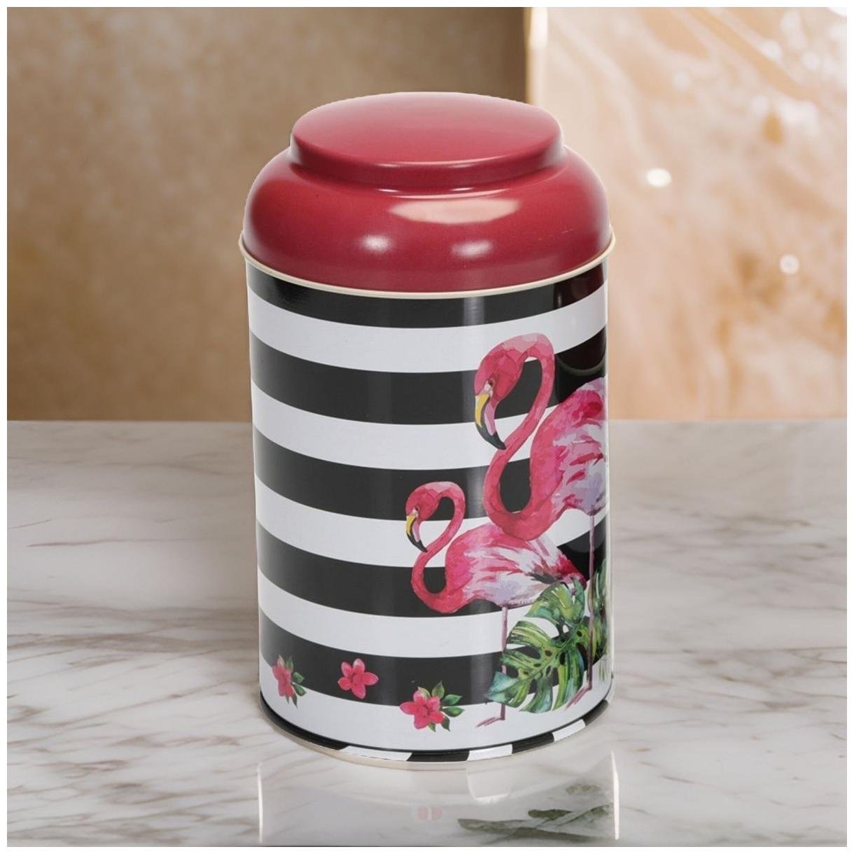 Ø105 x 150 mm Yuvarlak Metal Kutu – 1,2 L, Kubbeli Kapaklı, Pembe Flamingo Çizimli Arka Plan — Yuvarlak Kutular — görsel 5…