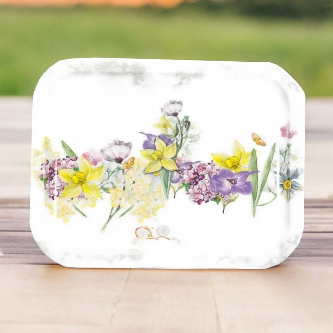 233x307 mm Metal Dikdörtgen Tepsi Çiçek Gri — Tepsiler — görsel 1 / 5 — Tinbox