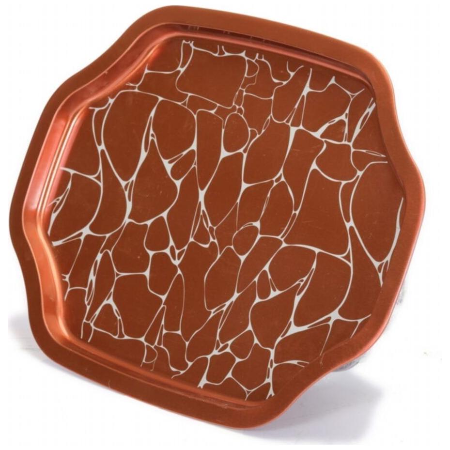 Kavisli dalgalı kenarlı tepsi 285x400 mm Beyaz desenli kahverengi zemin — Tepsiler — görsel 3 / 4 — Tinbox