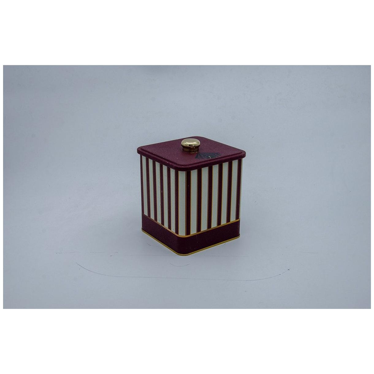 120x120x137 mm Metal Kare Kutu, Kulplu, 1.8L, Vintage Sirk Şıklığı — Kare Kutular — görsel 3 / 3 — Tinbox