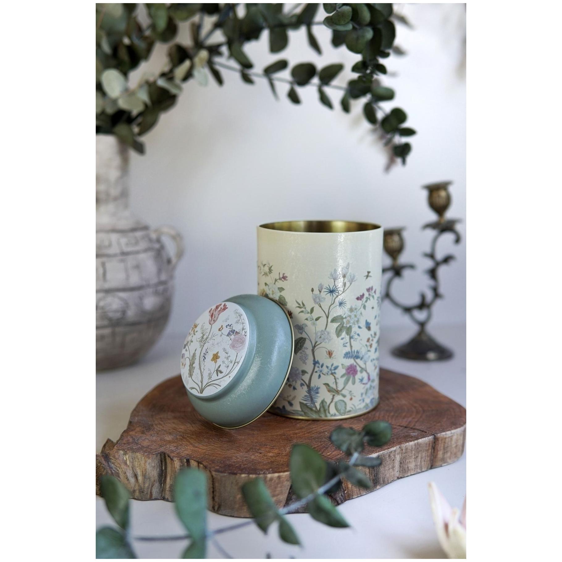 Ø105 x 150 mm Yuvarlak Metal Teneke Kutu – 1,2 Litre, Kubbeli Kapaklı, Çiçek Desenli, Pastel Sarı — Yuvarlak Kutular — gör…