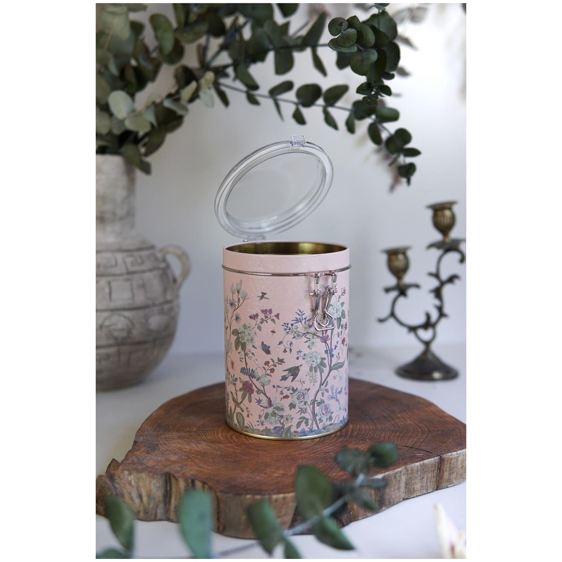 Ø105x150 mm Yuvarlak Metal Kutu 1.1L Tel Tokalı ve Şeffaf Kapaklı Çiçek Desenli Pastel Pembe — Yuvarlak Kutular — görsel 3…