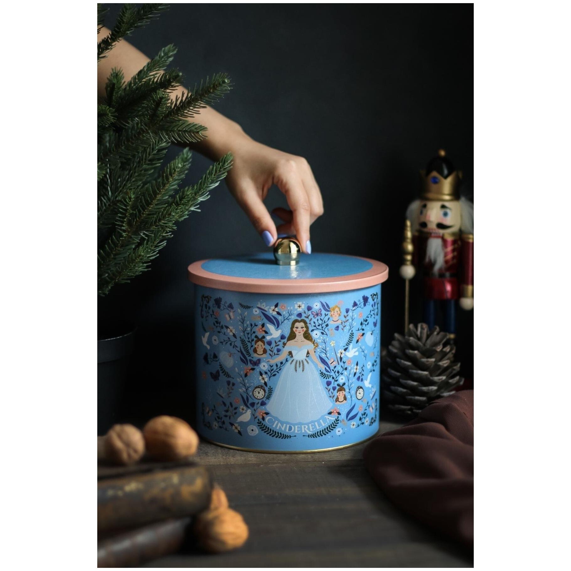 Ø175x155 mm Metal Yuvarlak Saklama Kabı Kulpu 3.5L Sindirella Temalı — Yuvarlak Kutular — görsel 3 / 3 — Tinbox
